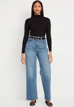 High-Waisted Jeans